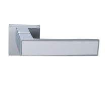 Ручка на квадратній розетці  GENRICH R77.225 CP/WH